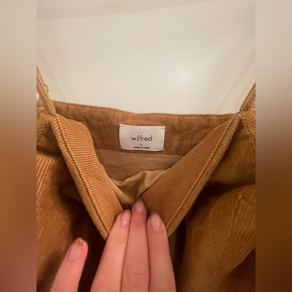 Aritzia dresses - Picture 3 of 4